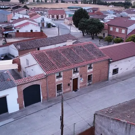 La Casona Solariega Сasa de vacaciones Munosancho